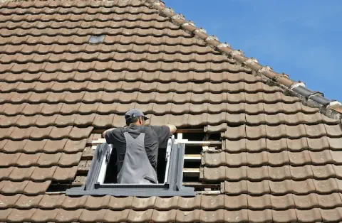 Pose de velux - Loubressac